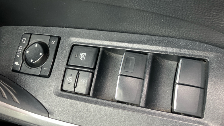 Toyota RAV4 2.5 PHEV Design 5dr CVT Estate